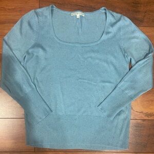 Cleo petite Blue Crew Neck Sweater Lightweight Knit size medium